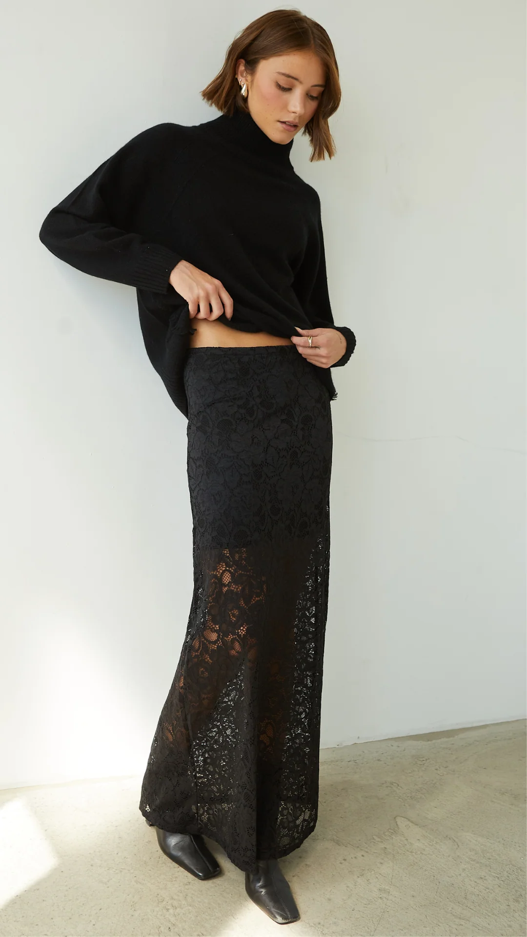 Alba Lace Skirt - Black - Image 7