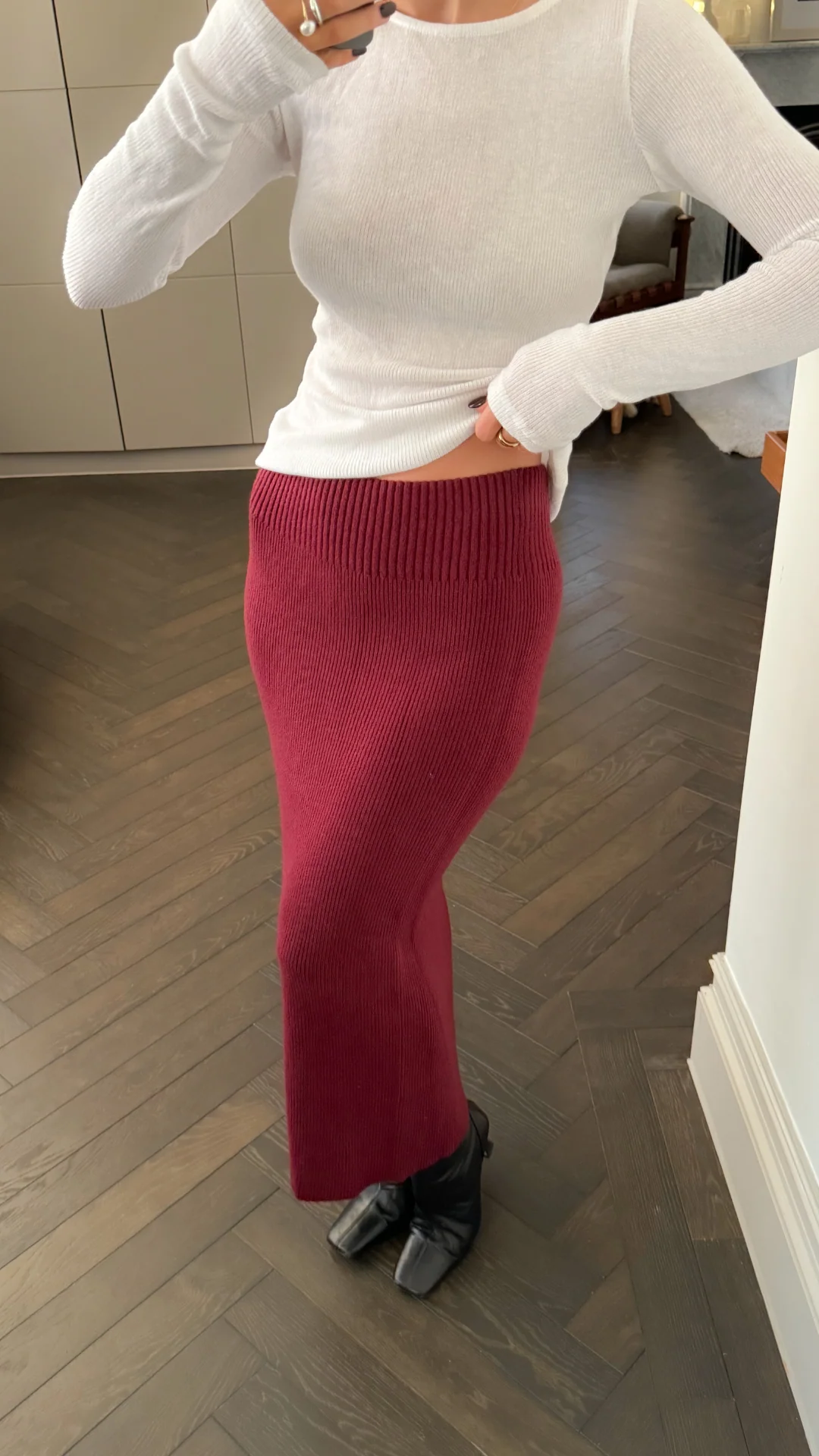 Alma Pencil Skirt - Dark Cherry - Image 17