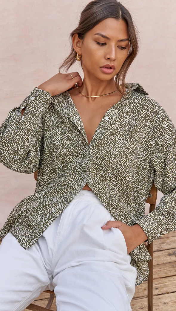 Ayla Shirt - Khaki Print - Image 10