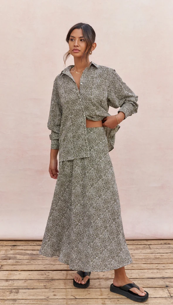 Ayla Shirt - Khaki Print - Image 7