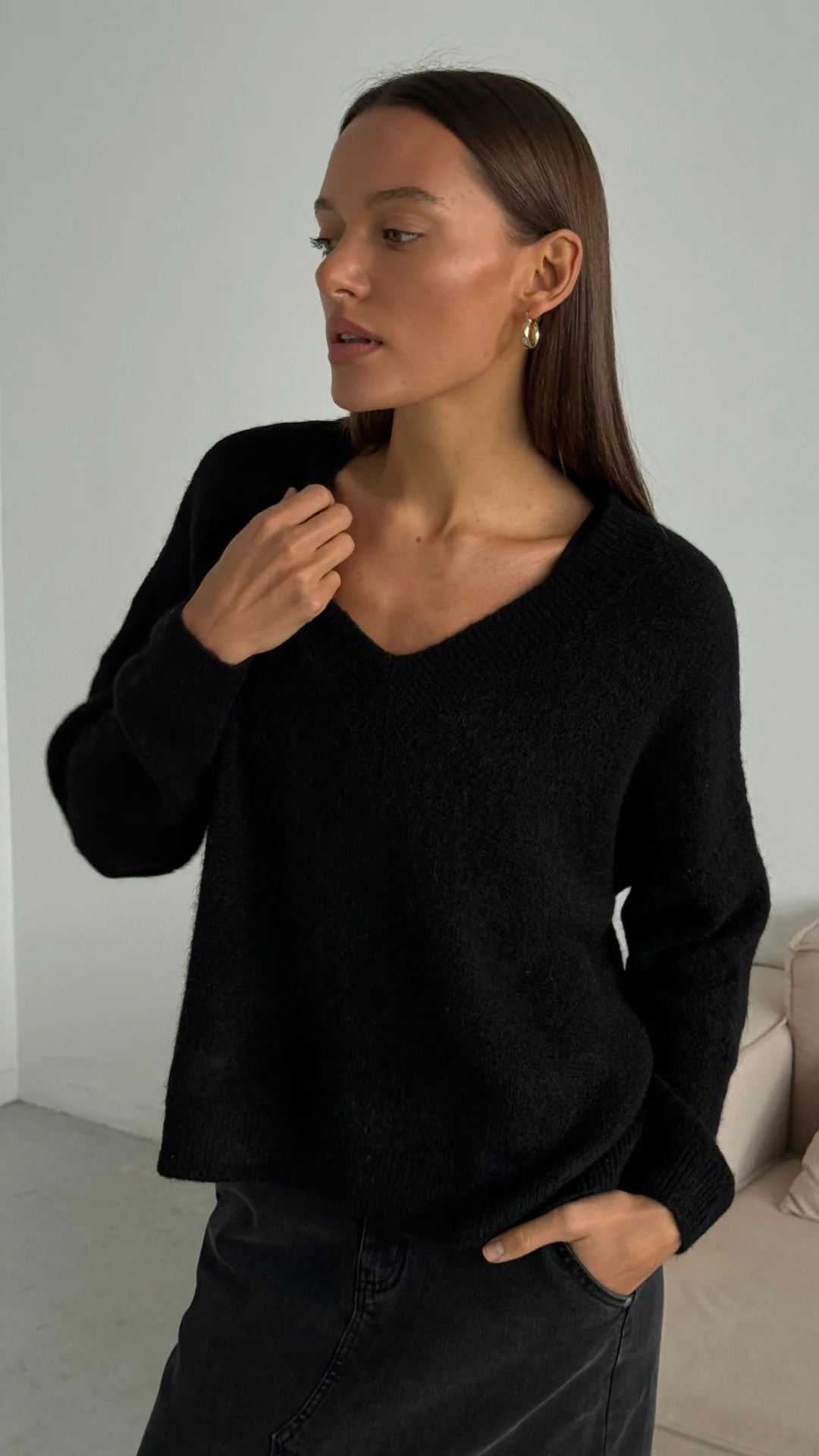 April Alpaca Sweater - Black - Image 9