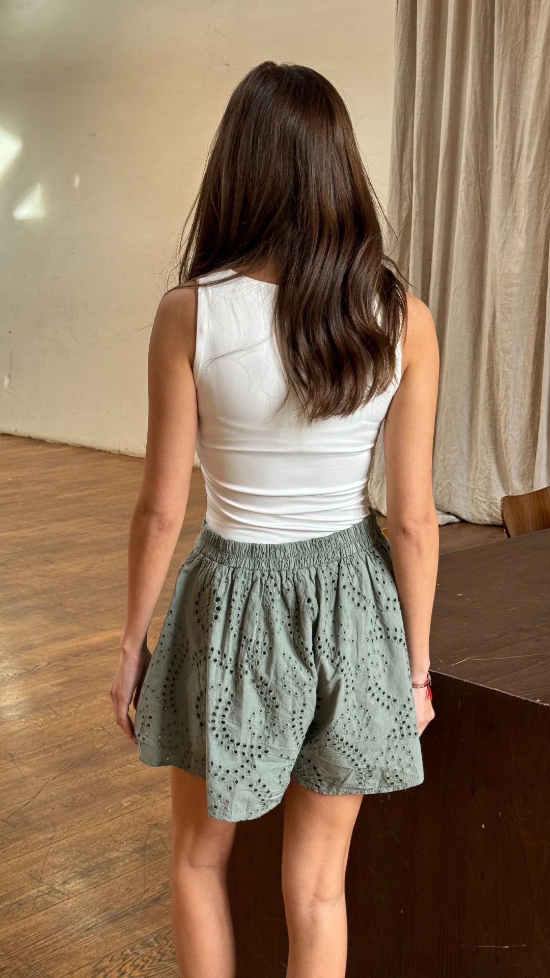 Laina Broderie Shorts - Khaki - Image 6