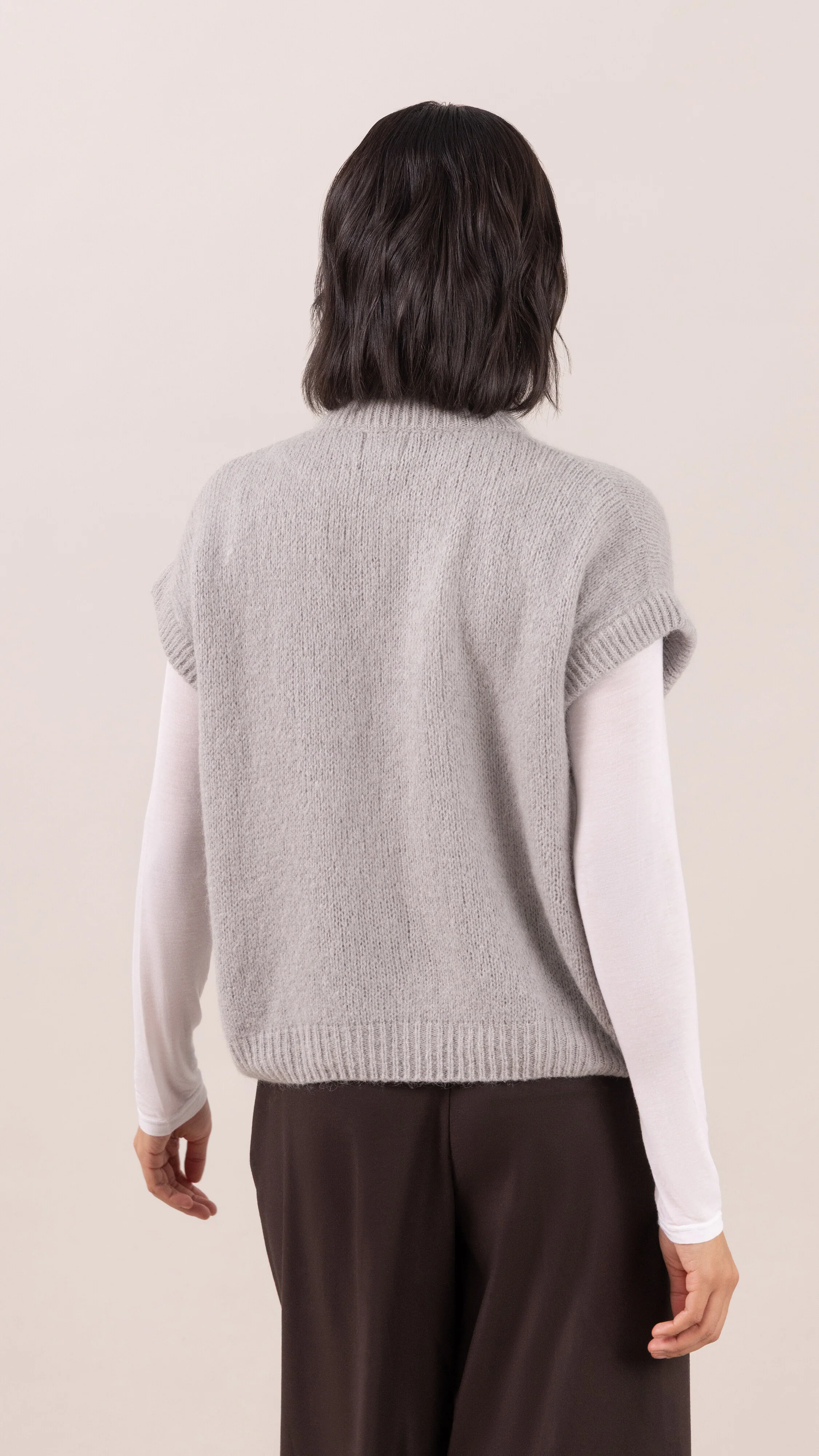 Leigh Sleeveless Zip Cardigan - Silver Grey - Image 6