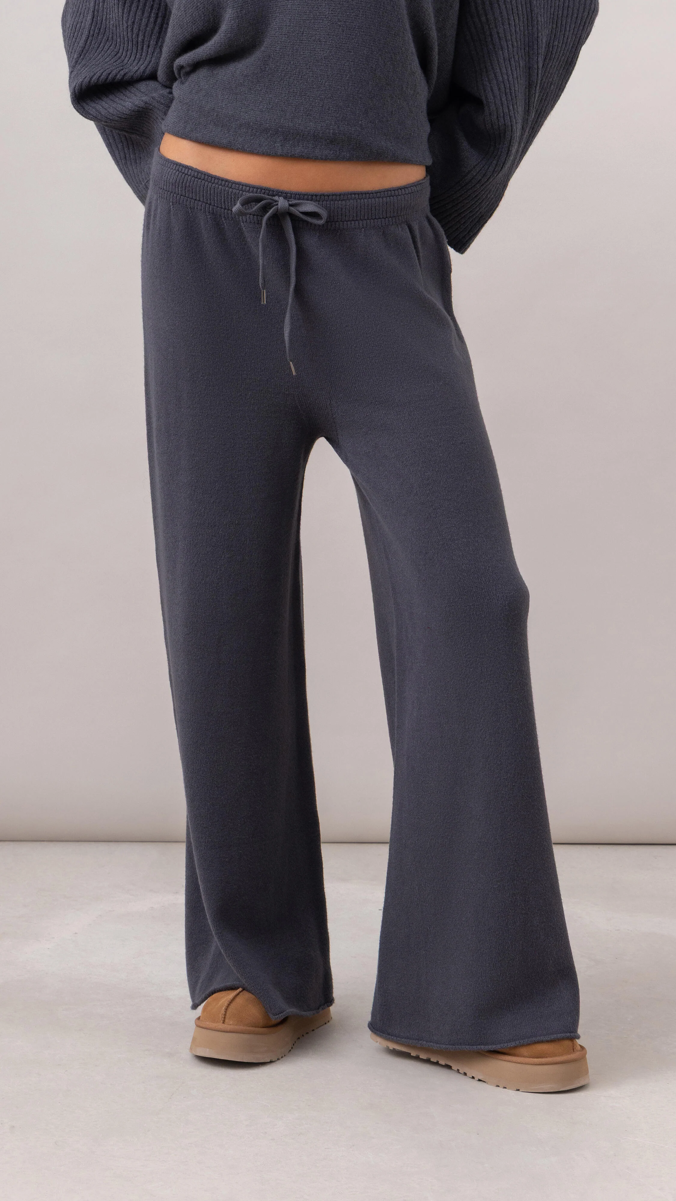 Micha Trousers - Anthracite - Image 4