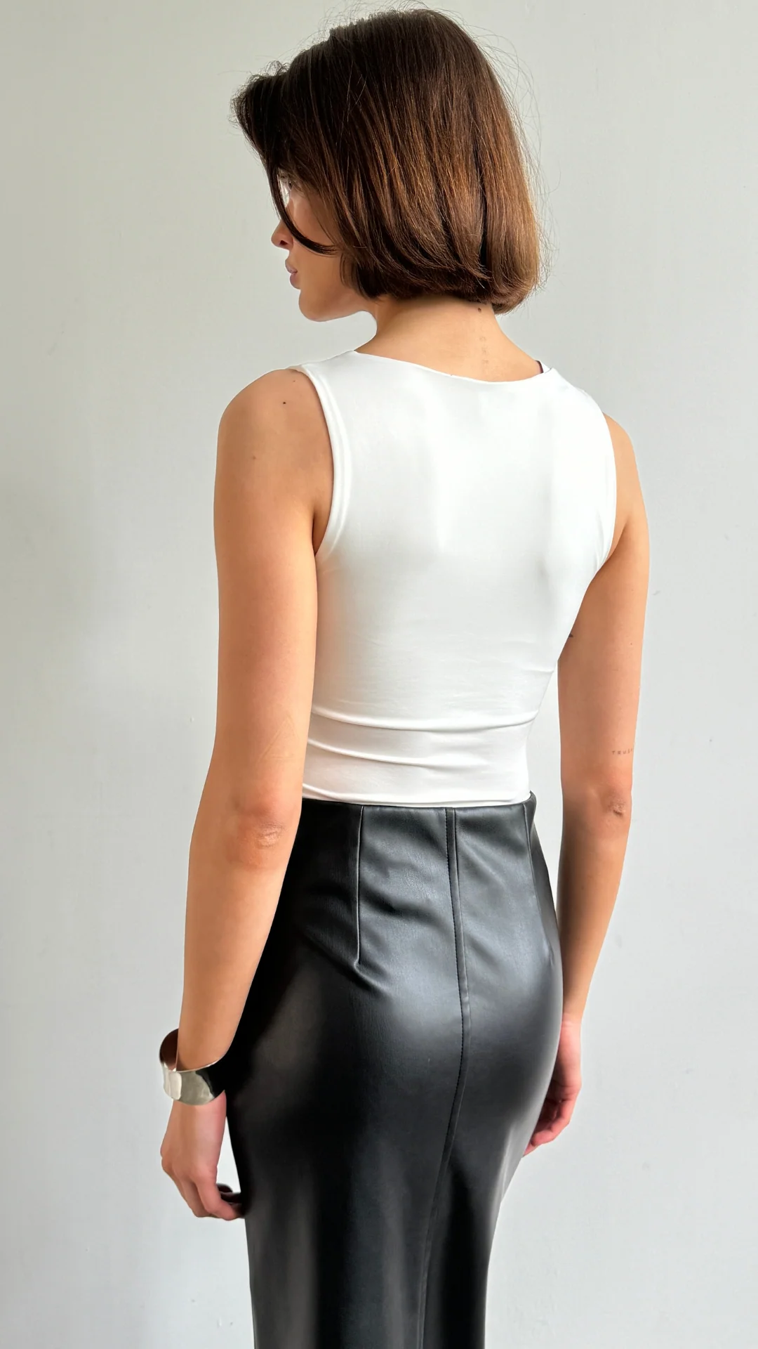 Riley Pencil Skirt - Black - Image 3